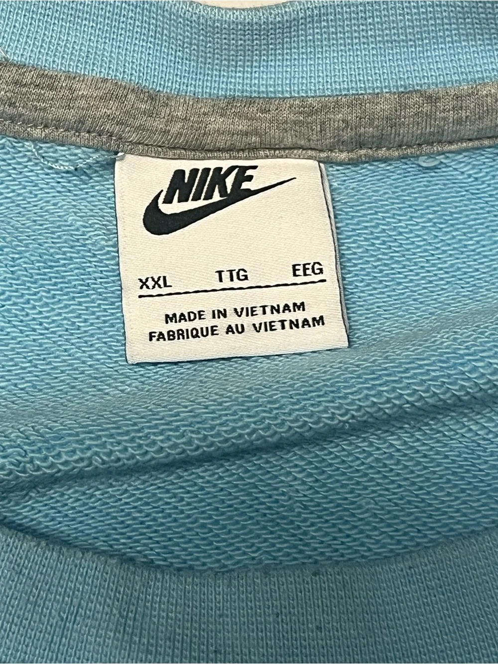 Nike Men’s Pale Blue Crewneck Sweatshirt